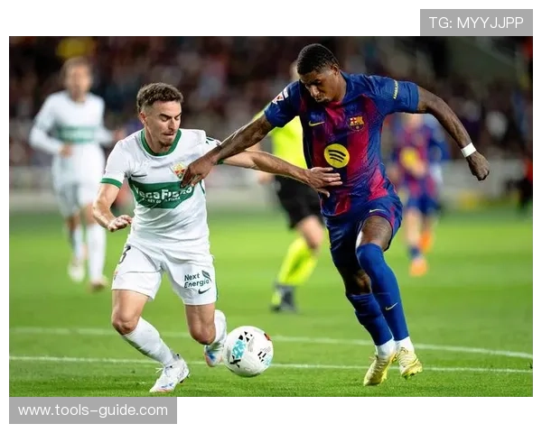 西甲闪电队保级成功