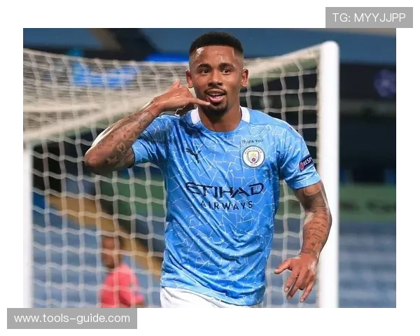 热苏斯成长经历