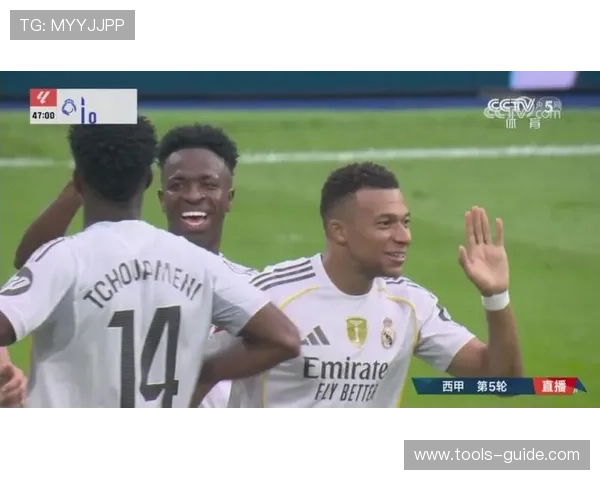 维尼修斯 vs 姆巴佩：巅峰期速度型巨星对决解析