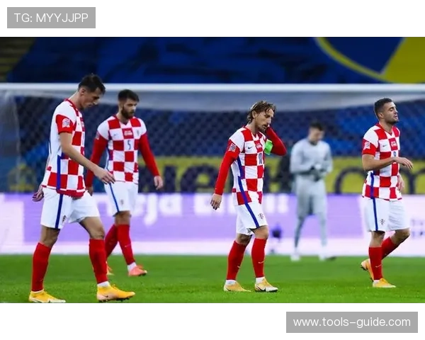 尤文中场关键战连接乏力,表面运转正常实则稳定性承压 尤文中场关键战连接乏力,表面运转正常实则稳定性承压