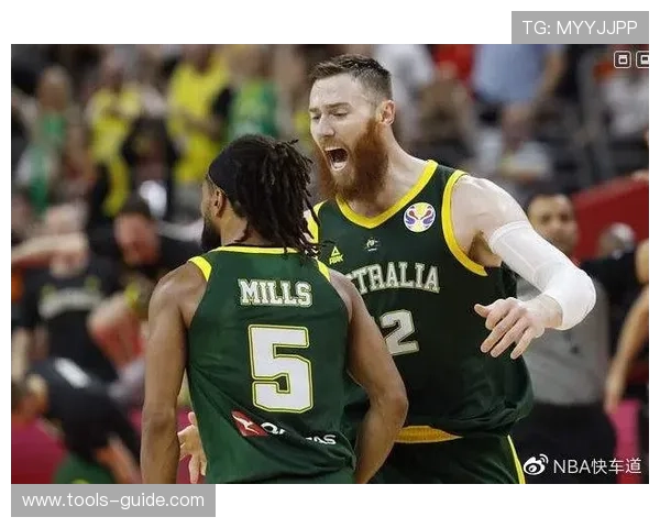 篮球三秒规则国际差异解析：FIBA与NBA有何不同？